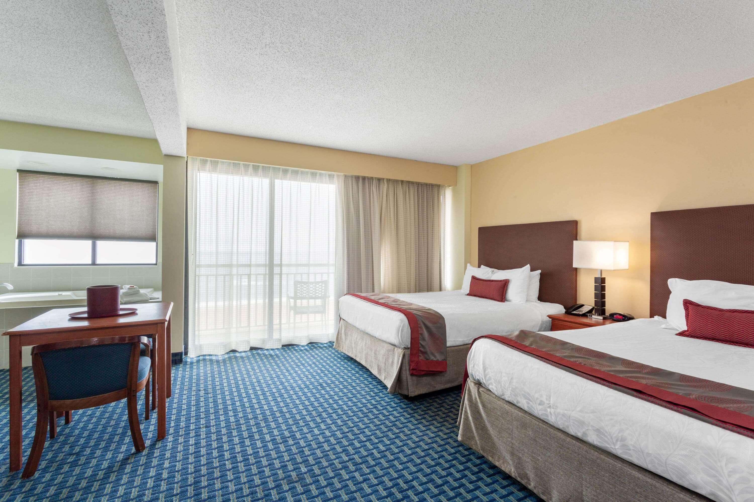 Ramada Plaza By Wyndham Virginia Beach Oceanfront Exterior foto