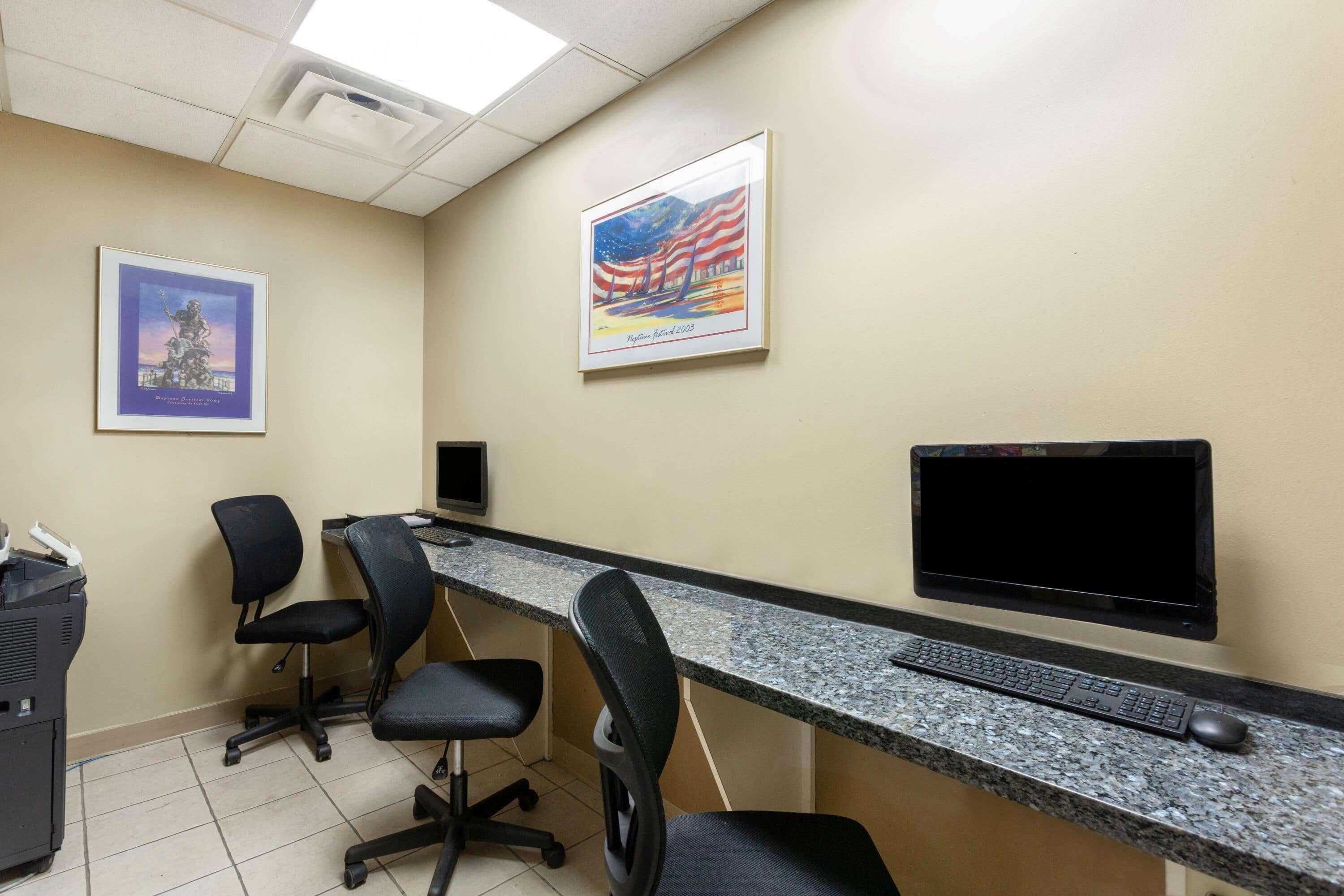 Ramada Plaza By Wyndham Virginia Beach Oceanfront Exterior foto
